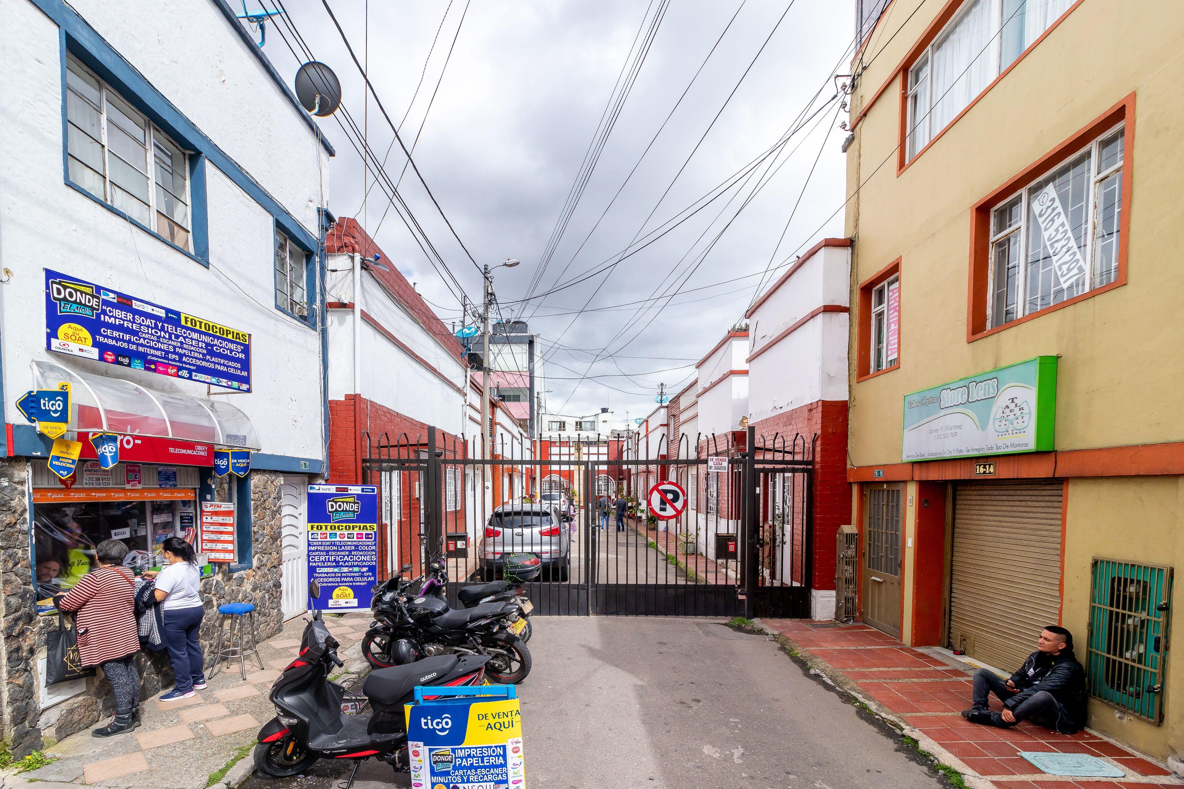 Ayenda Casa Alvarez - Bogota — Photos 1